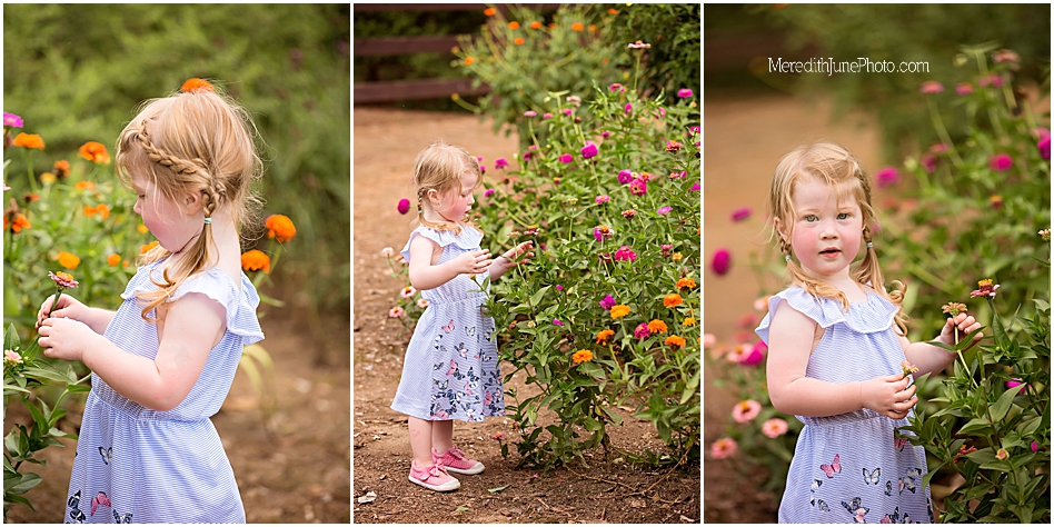 outdoor summer family session with the Biggerstaff family