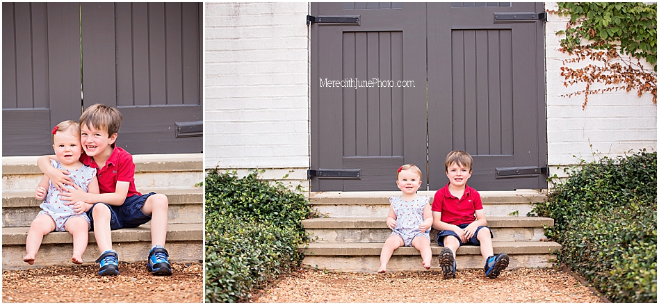 sibling posing ideas for family session by MJP